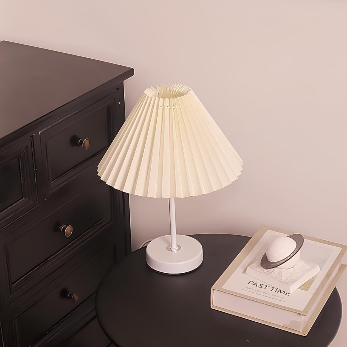 Pleatique™ Table Lamp - Luminoya