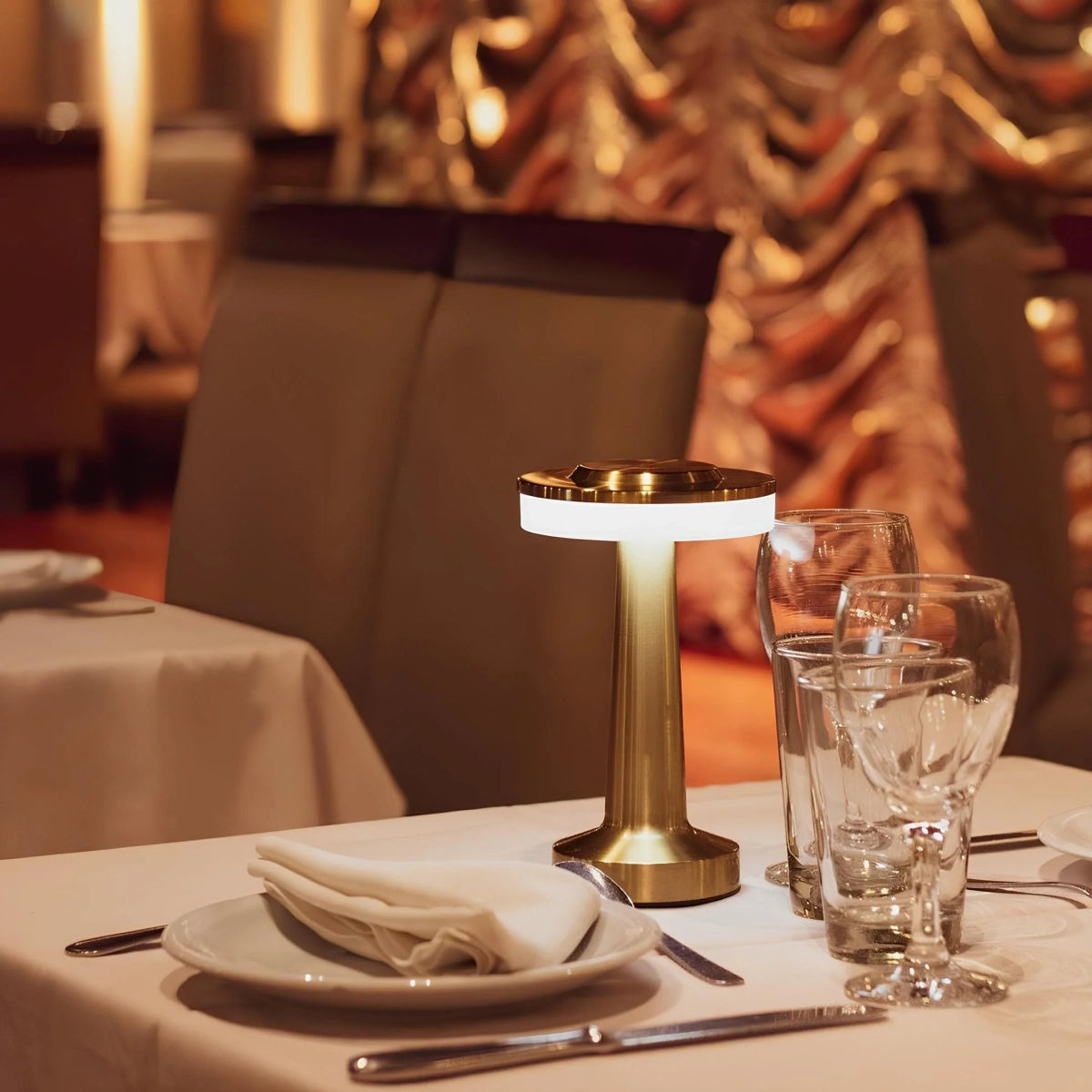 Retro Bar Table Lamp - Luminoya