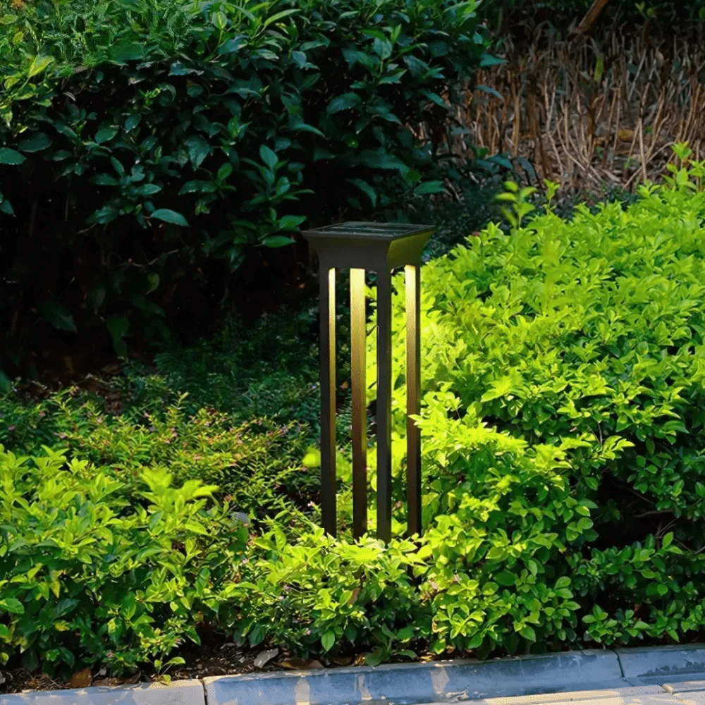 SolaraPillar™ Outdoor Light - Luminoya