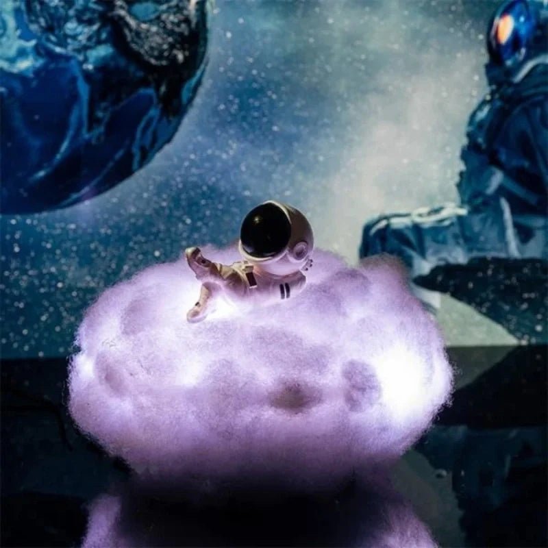 Astronaut Cloud Light - Luminoya