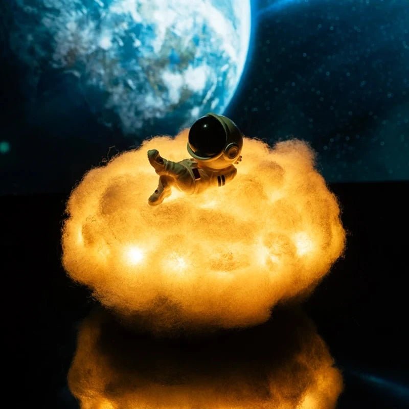 Astronaut Cloud Light - Luminoya