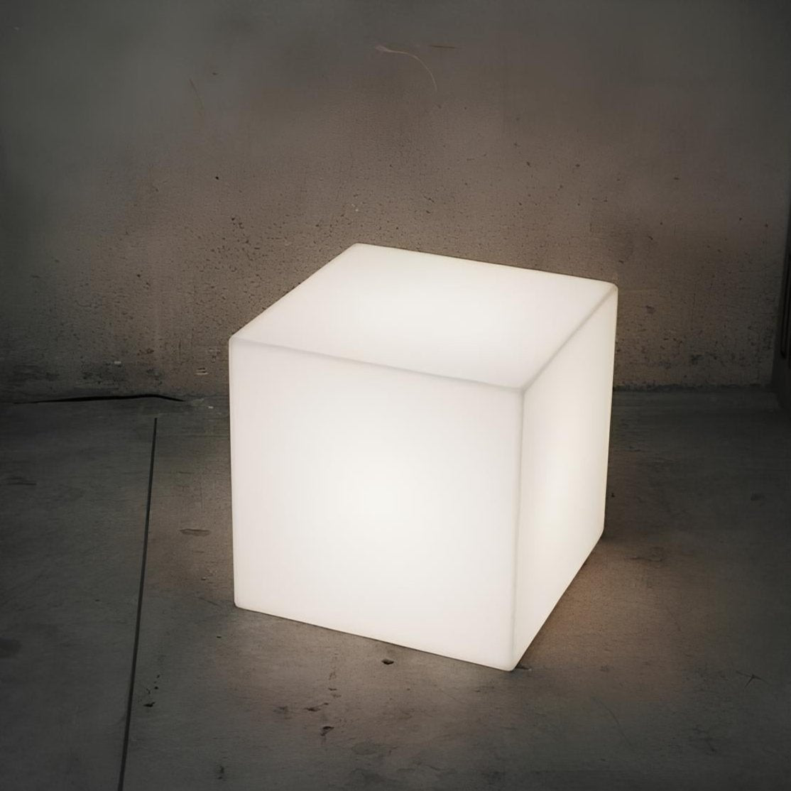 Cubic Garden Light - Luminoya