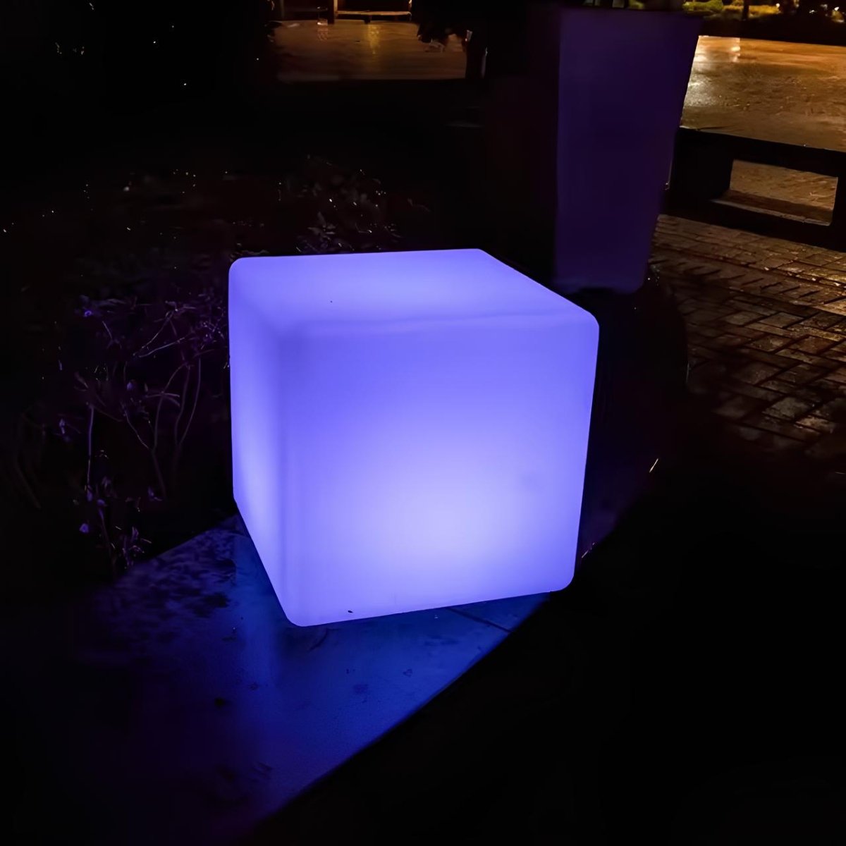 Cubic Garden Light - Luminoya