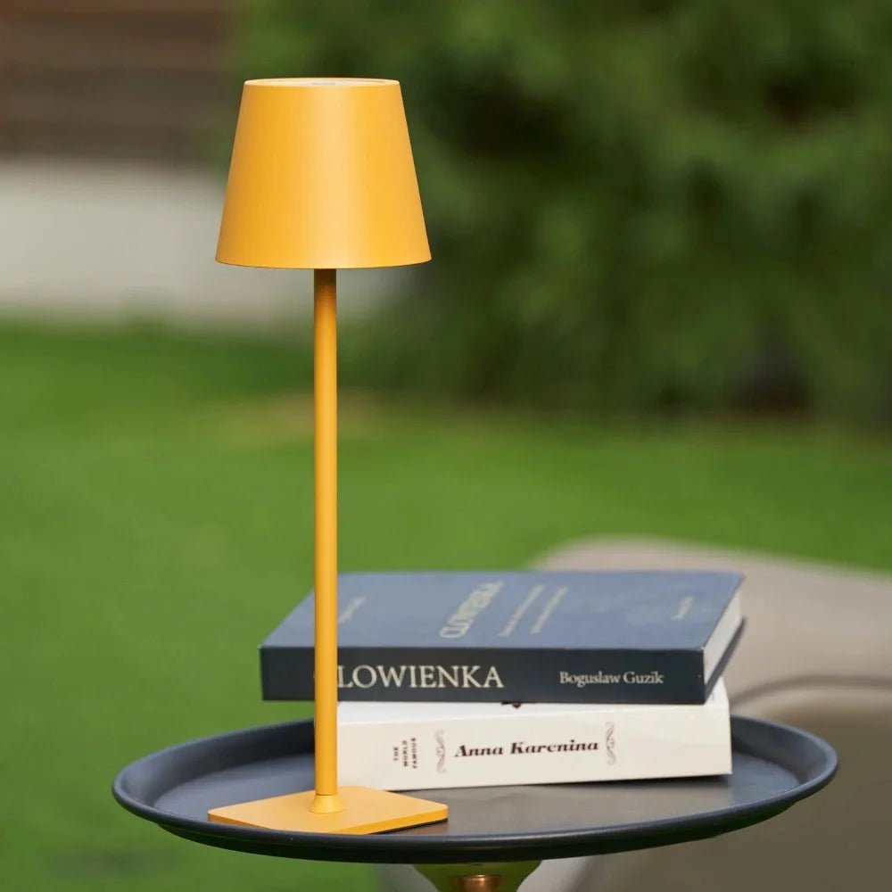 Dimmable Tall Table Lamp - Luminoya