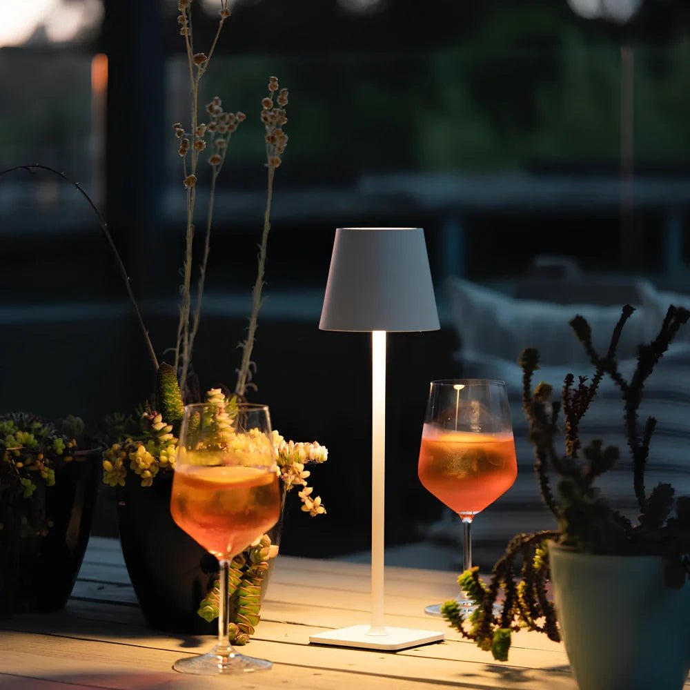Dimmable Tall Table Lamp - Luminoya