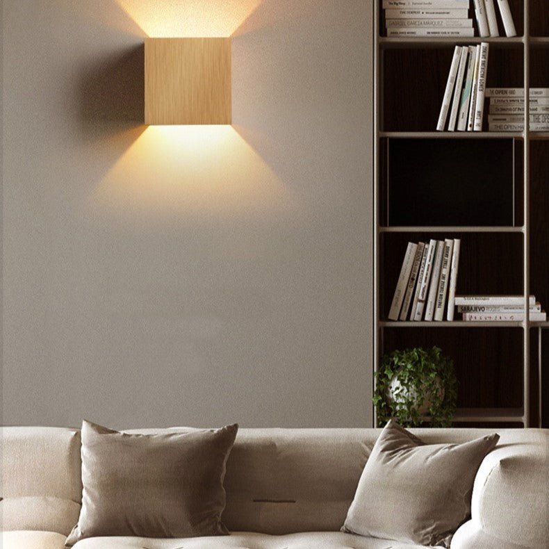 Elegant Wall Light - Luminoya
