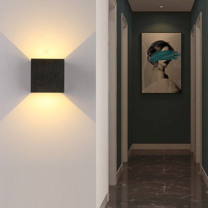 Elegant Wall Light - Luminoya