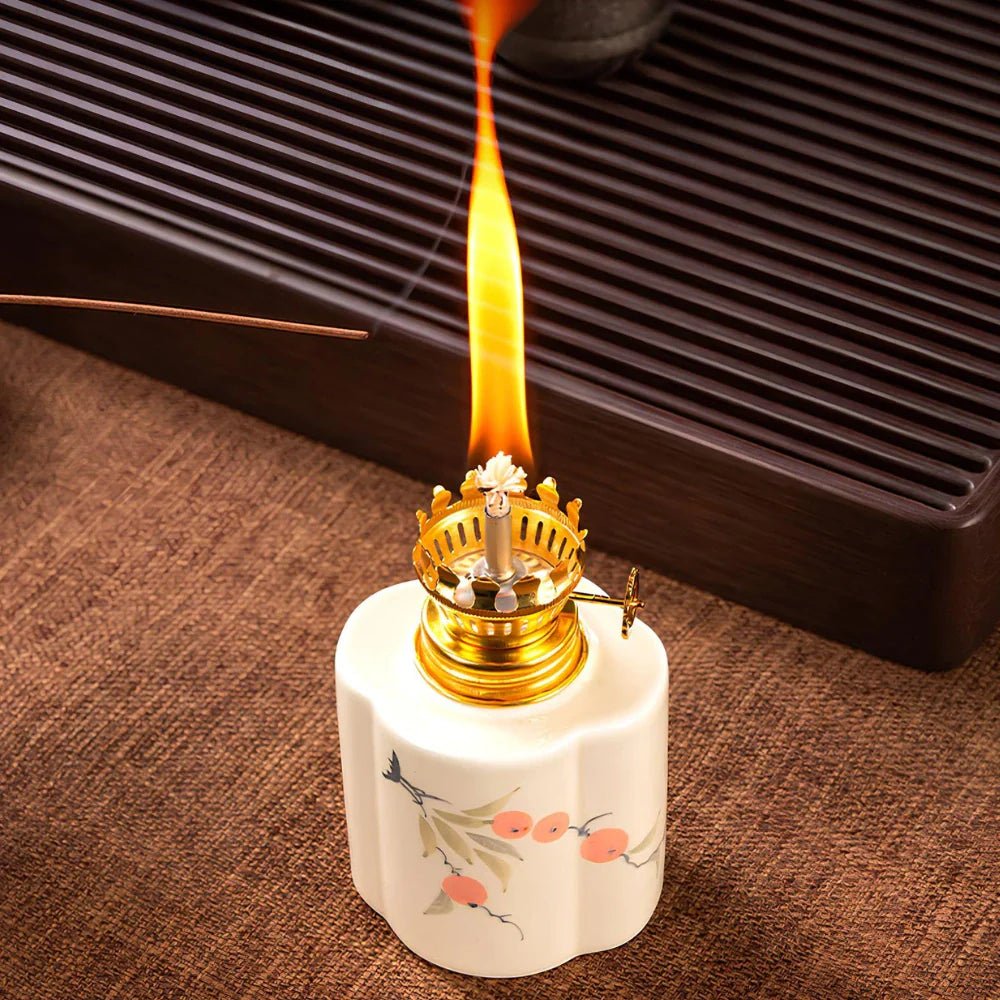 Emberbrush™ Oil Lantern - Luminoya
