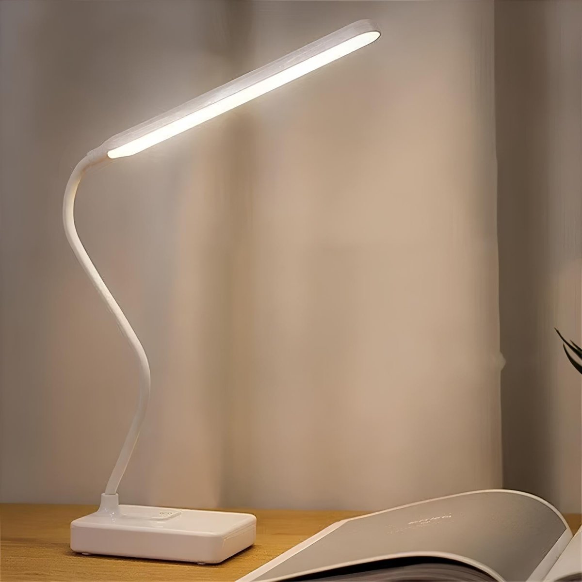 FlexiLight™ Desk Lamp - Luminoya