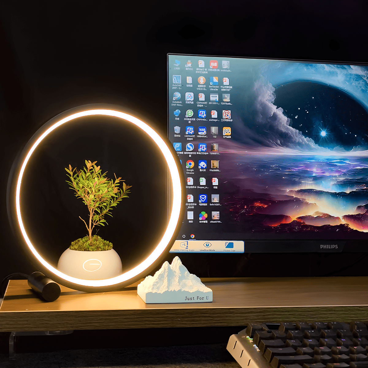 Halo Nightstand Lamp - Luminoya