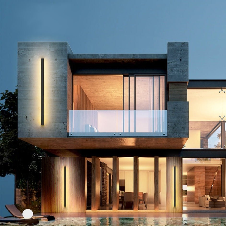 Linear Luxe™ Outdoor Sconce - Luminoya