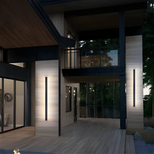 Linear Luxe™ Outdoor Sconce - Luminoya