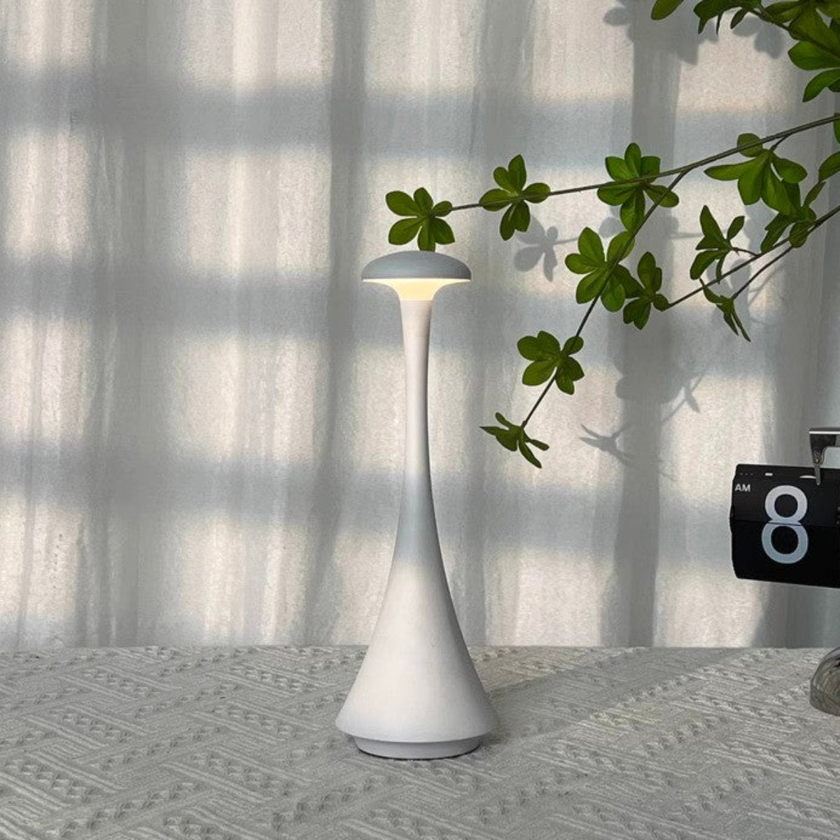 Lumina™ Spire Lamp - Luminoya