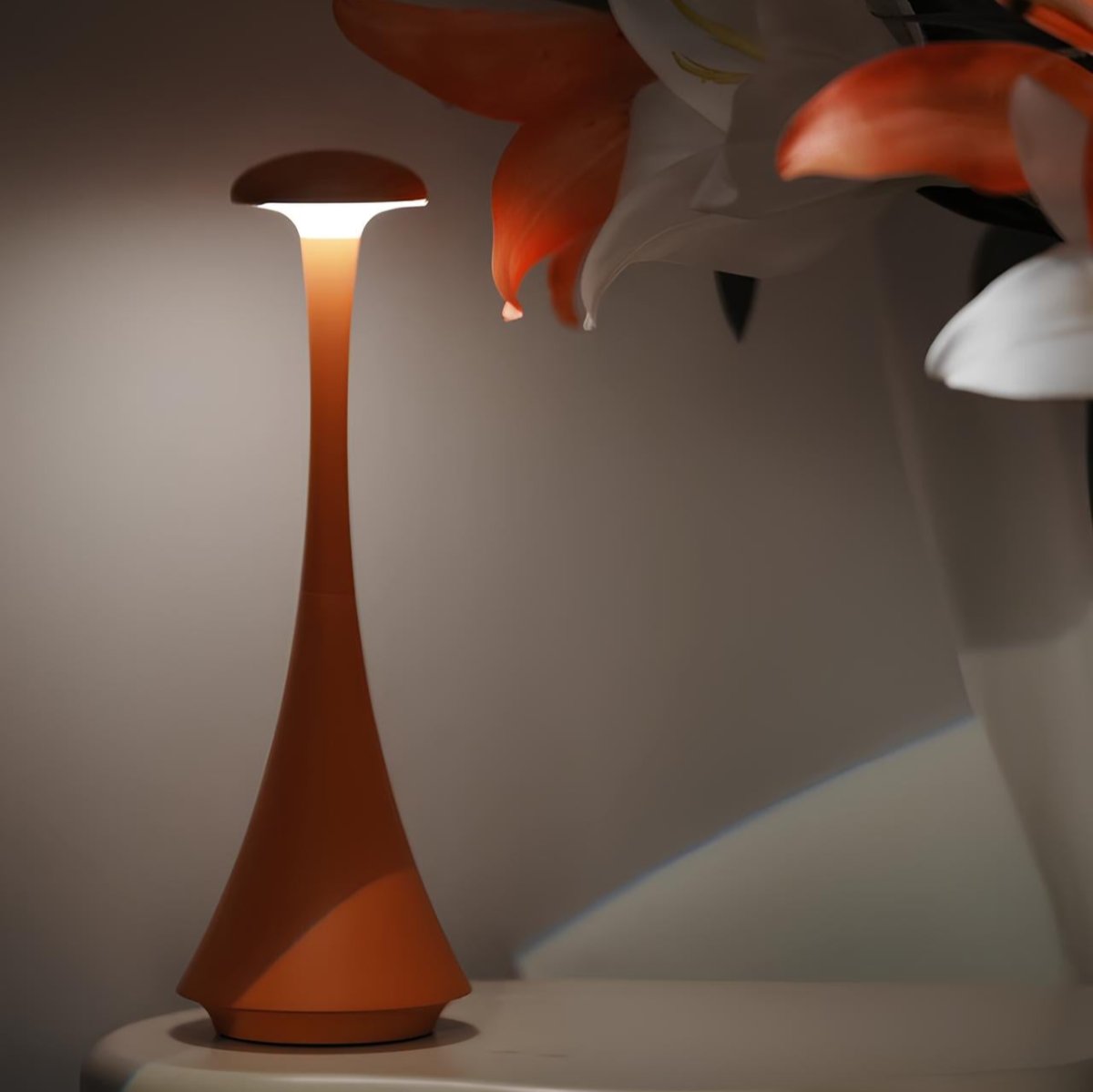 Lumina™ Spire Lamp - Luminoya