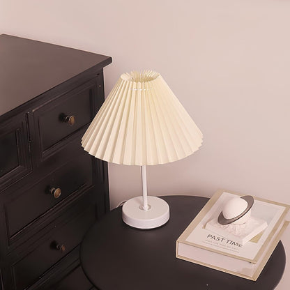 Pleatique™ Table Lamp - Luminoya