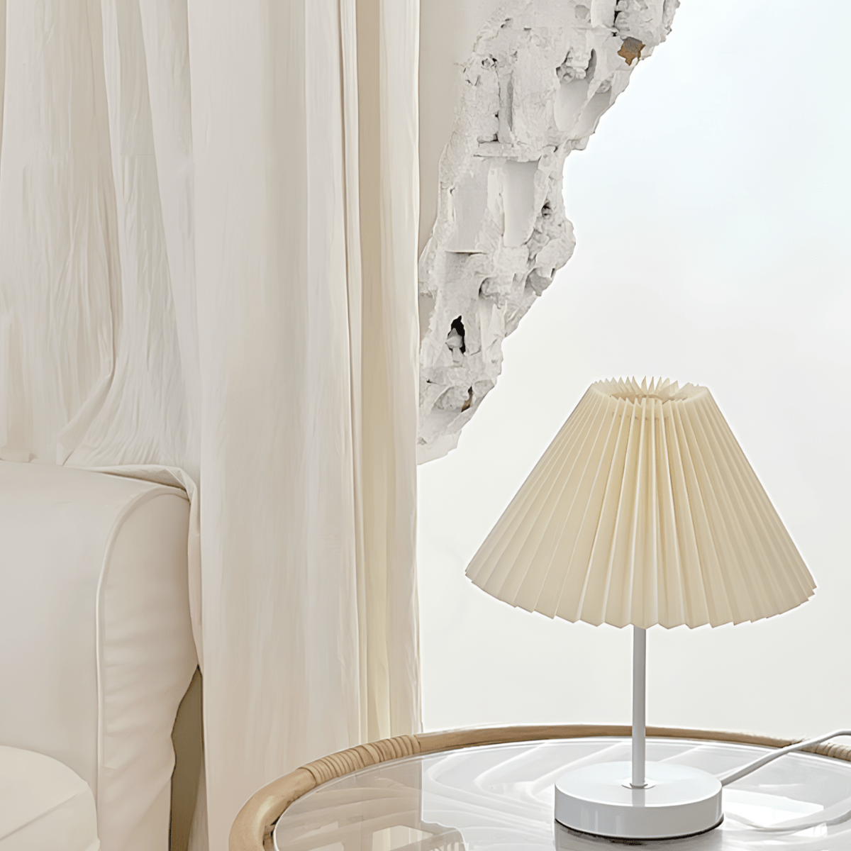 Pleatique™ Table Lamp - Luminoya