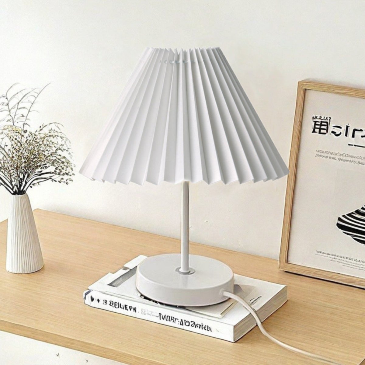 Pleatique™ Table Lamp - Luminoya