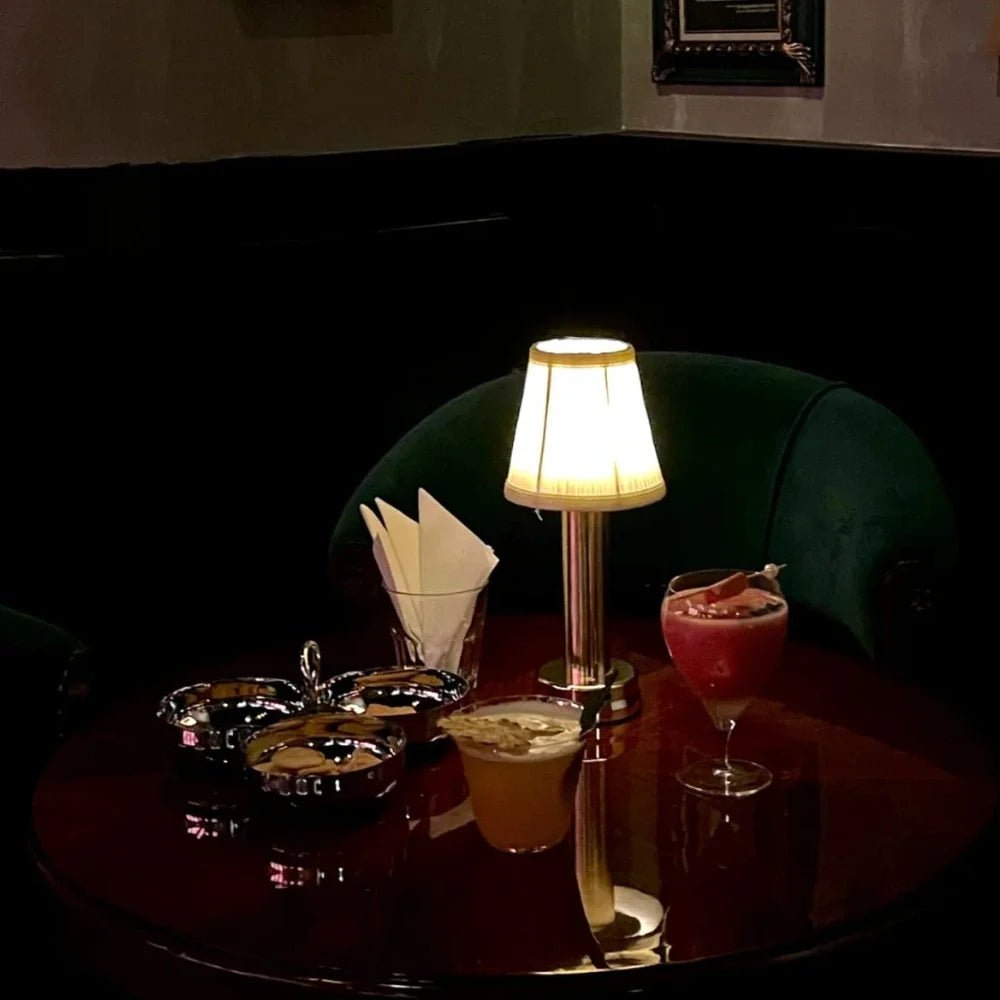 Retro Elegance Table Lamp - Luminoya