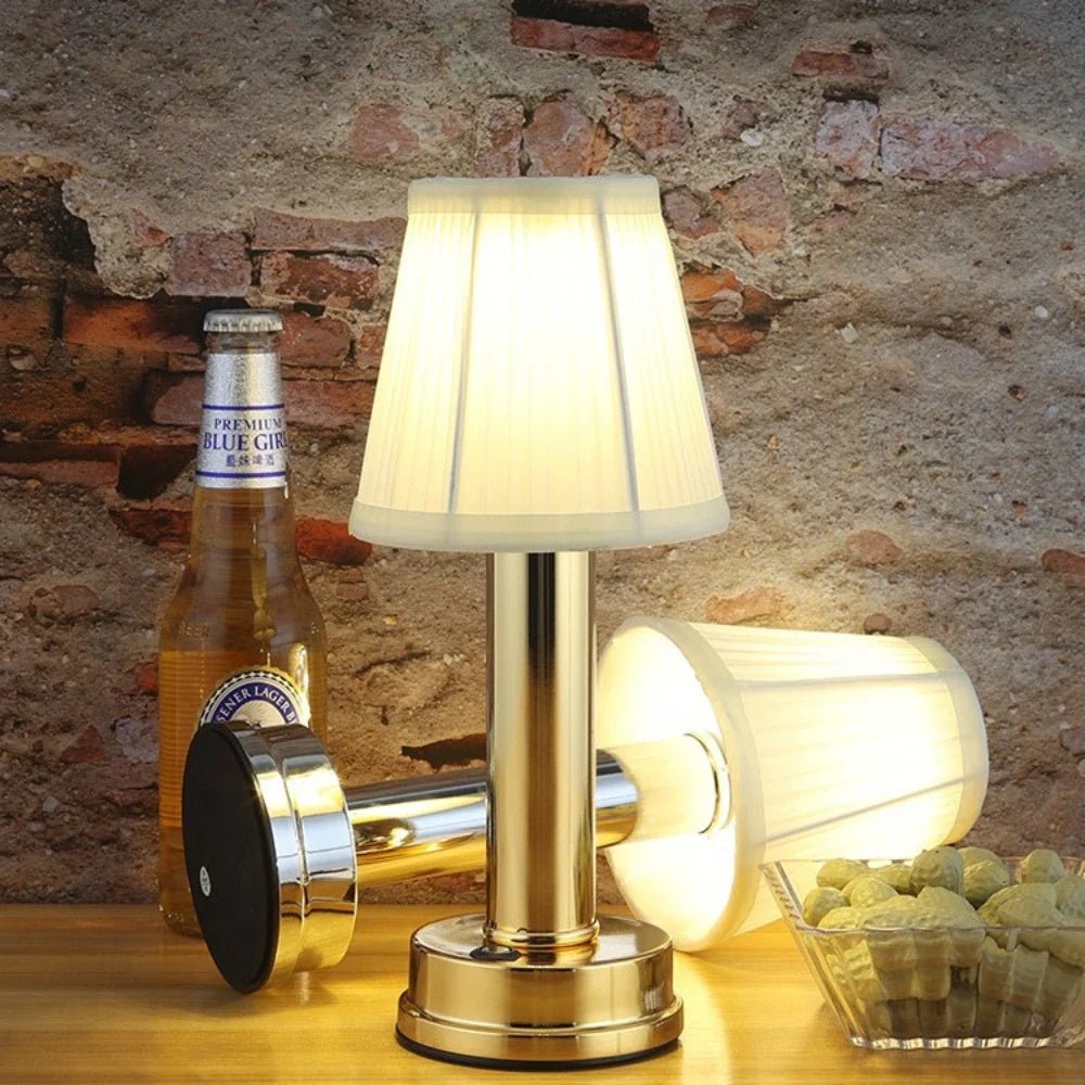 Retro Elegance Table Lamp - Luminoya