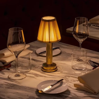 Retro Elegance Table Lamp - Luminoya