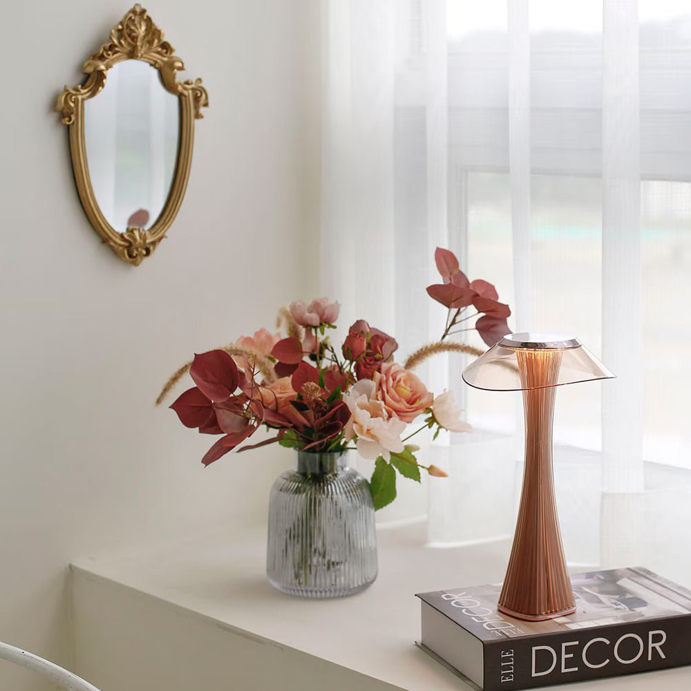 Sculpted Flare Lamp - Luminoya