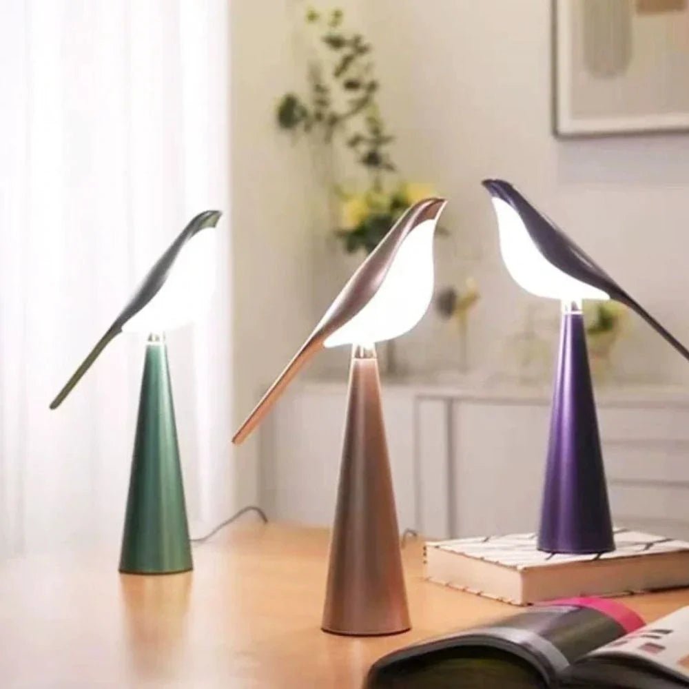 Serene Magpie Light - Luminoya