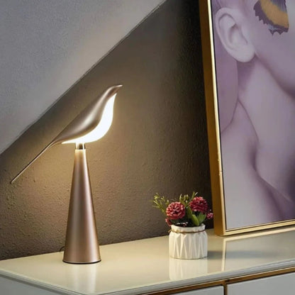 Serene Magpie Light - Luminoya