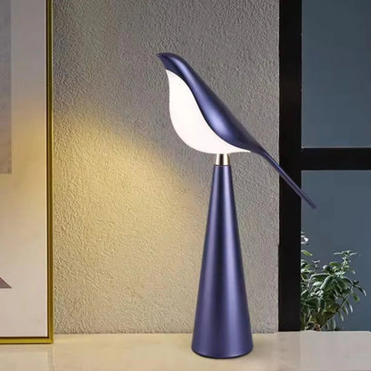 Serene Magpie Light - Luminoya