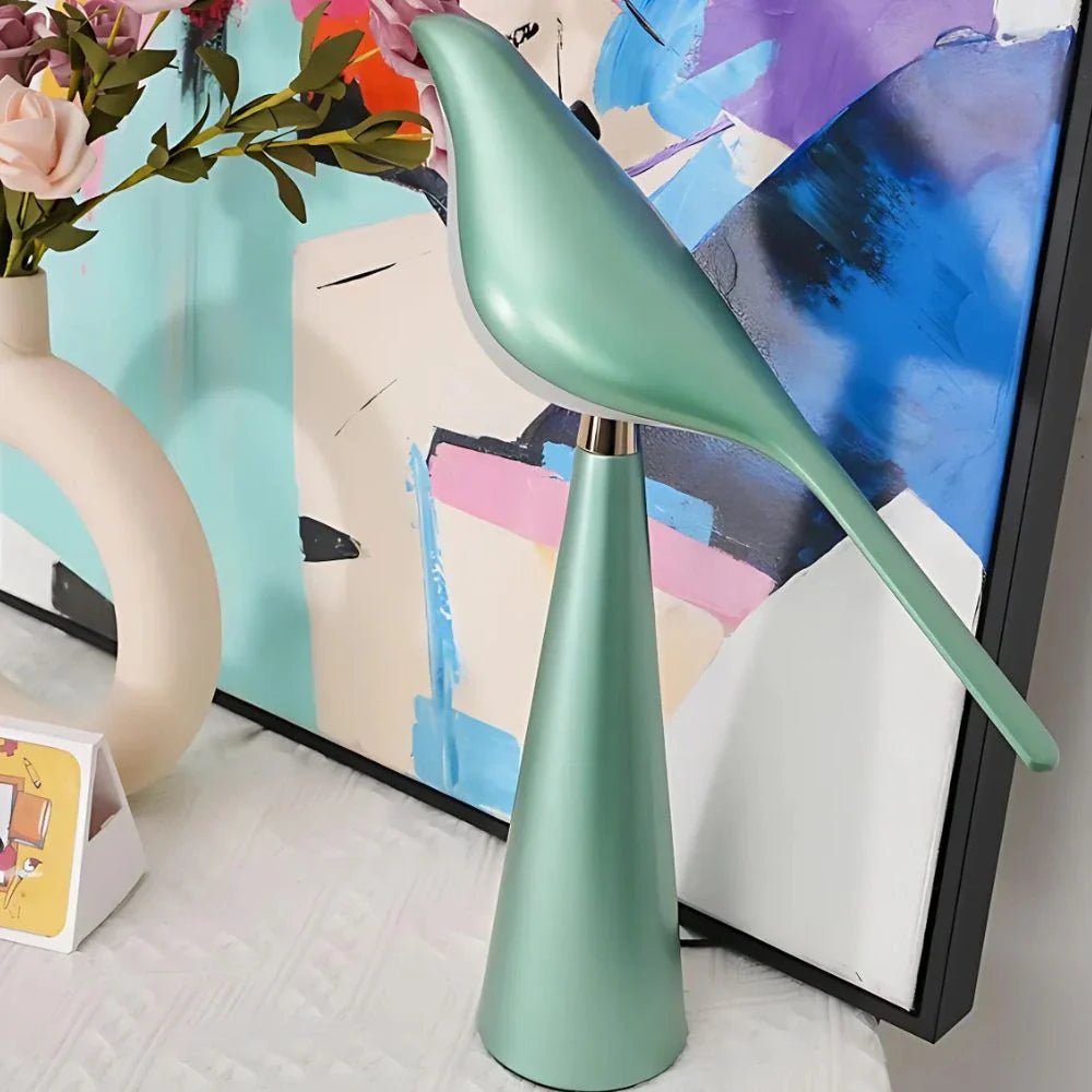 Serene Magpie Light - Luminoya