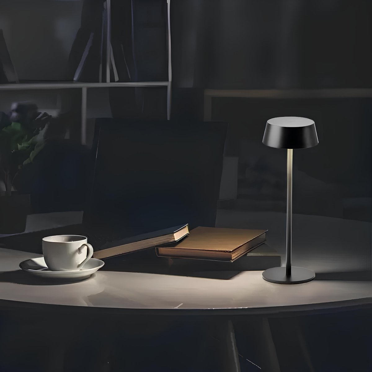 Sleek Modern Table Lamp - Luminoya