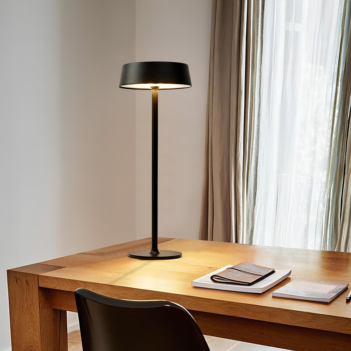Sleek Modern Table Lamp - Luminoya