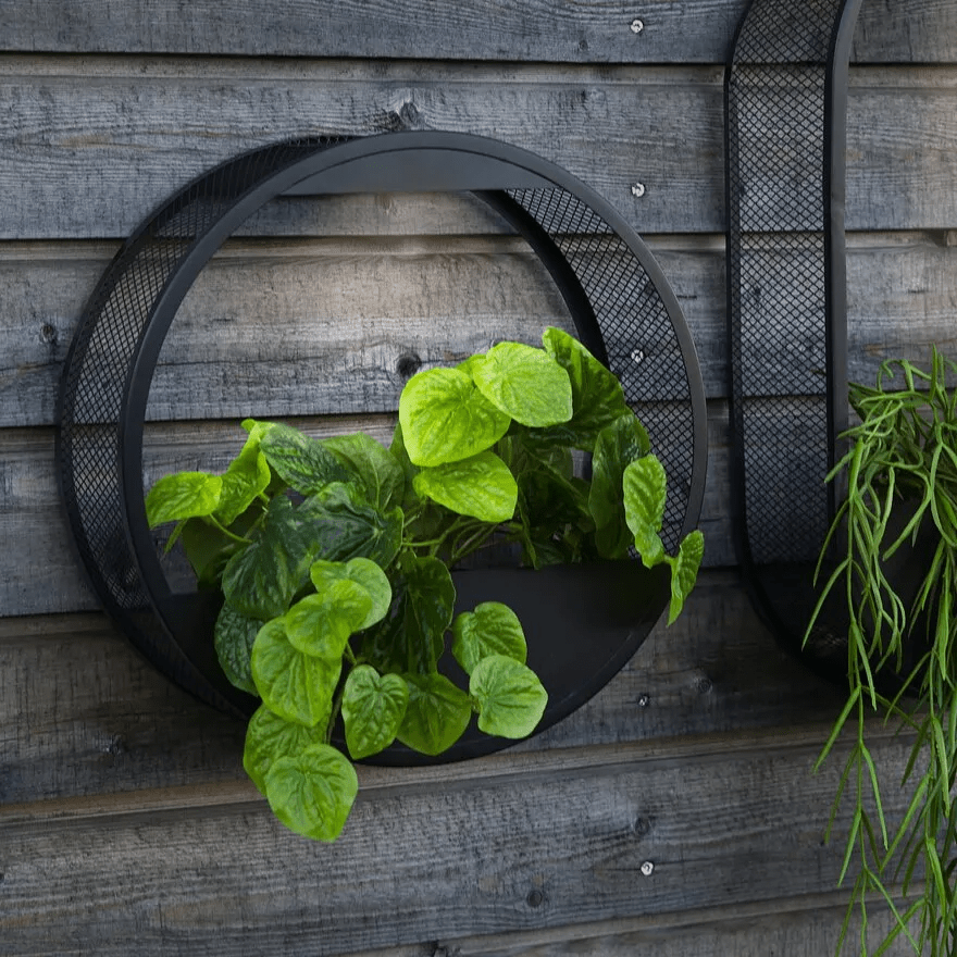 Solar Powered Wall Pot Light - Luminoya