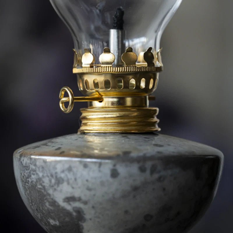 Stillflame™ Oil Lantern - Luminoya