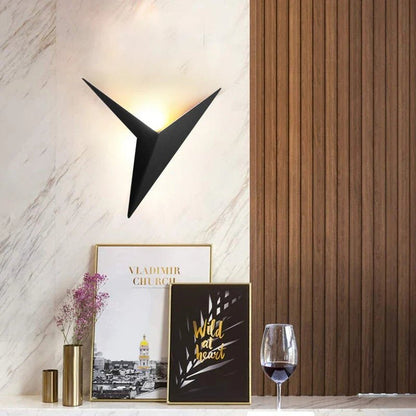 Trigon™ Wall Light - Luminoya