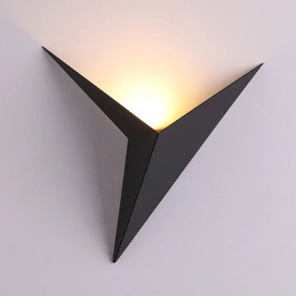 Trigon™ Wall Light - Luminoya
