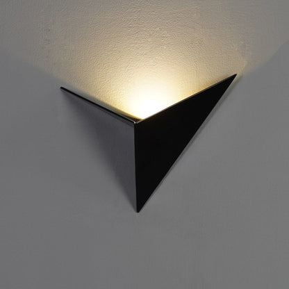 Trigon™ Wall Light - Luminoya