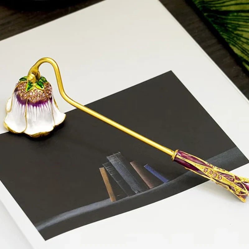 Velisse™ Candle Snuffer - Luminoya
