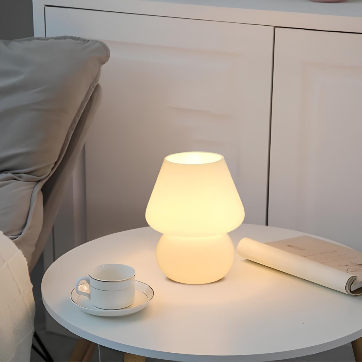 Verra™ Hand - Blown Glass Lamp - Luminoya